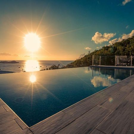 Sunset Palm - Villa Creole Avec Piscine Face Au Coucher De Soleil Et A La Reserve Cousteau Bouillante Kültér fotó